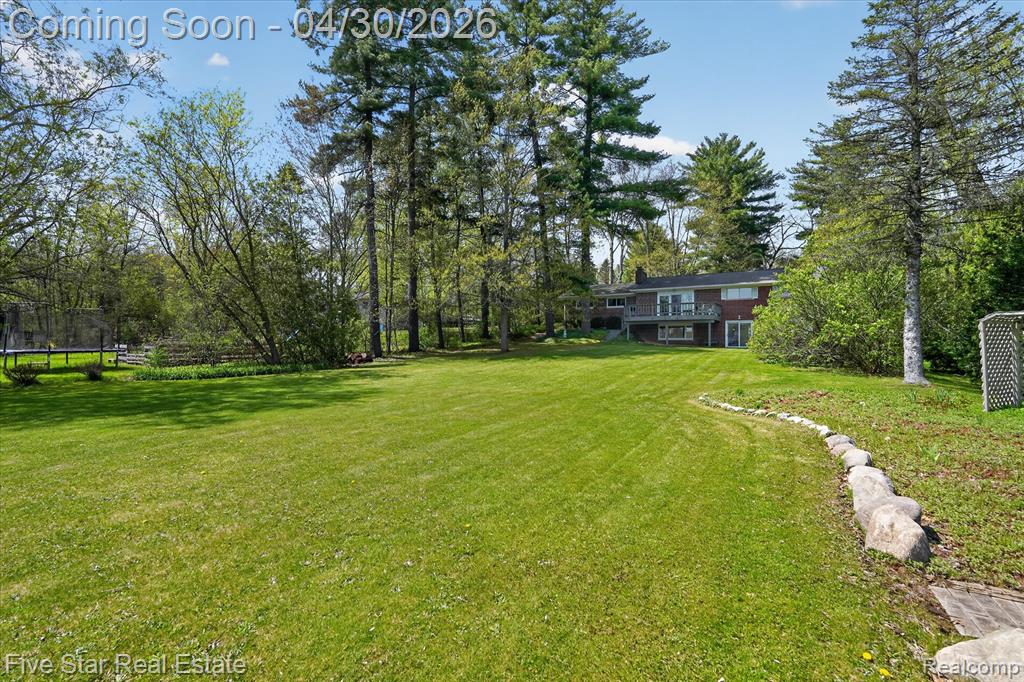 630 Sunset, White Lake, MI 48383 — Photo 57