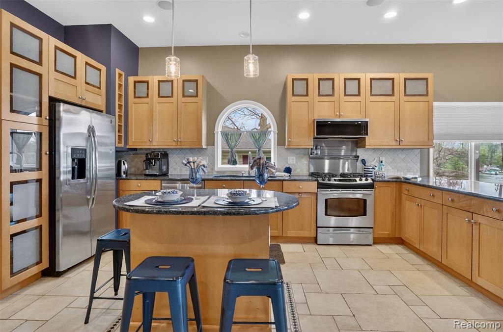 3071 School Lake Drive, Brighton, MI 48114 — Photo 14
