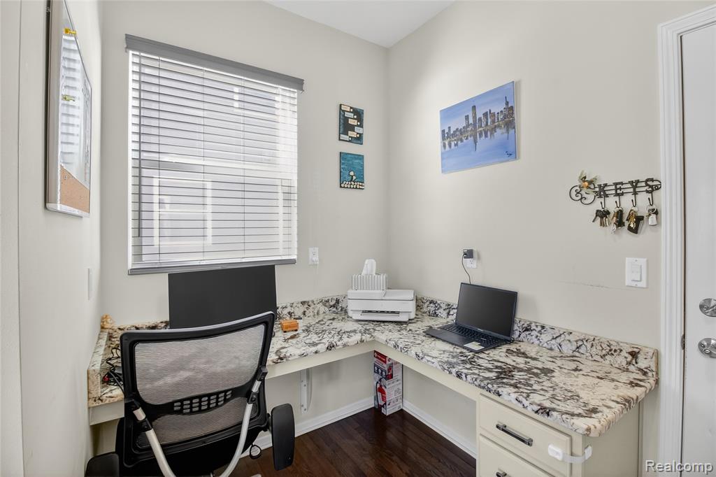 58565 Navarra Drive, South Lyon, MI 48178 — Photo 18
