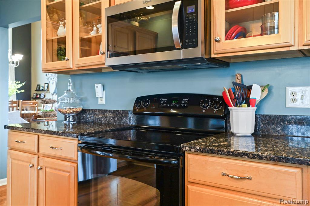 6415 Wailea Court, Grand Blanc, MI 48439 — Photo 16