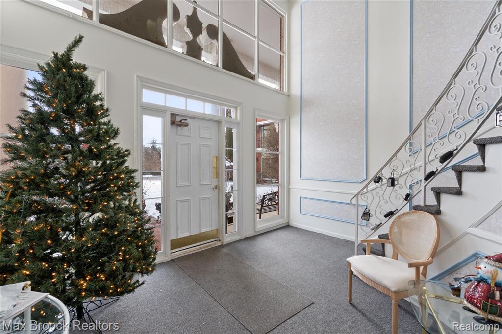 19710 W 13 Mile Road, 210, Beverly Hills, MI 48025 — Photo 5