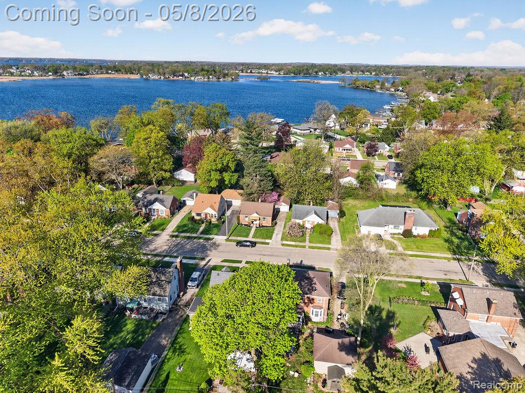 224 S Josephine Avenue, Pontiac, MI 48341 — Photo 45