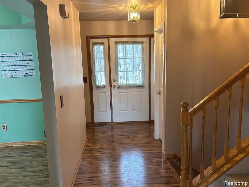 5855 Wedgewood Road, Canton, MI 48187 — Photo 4