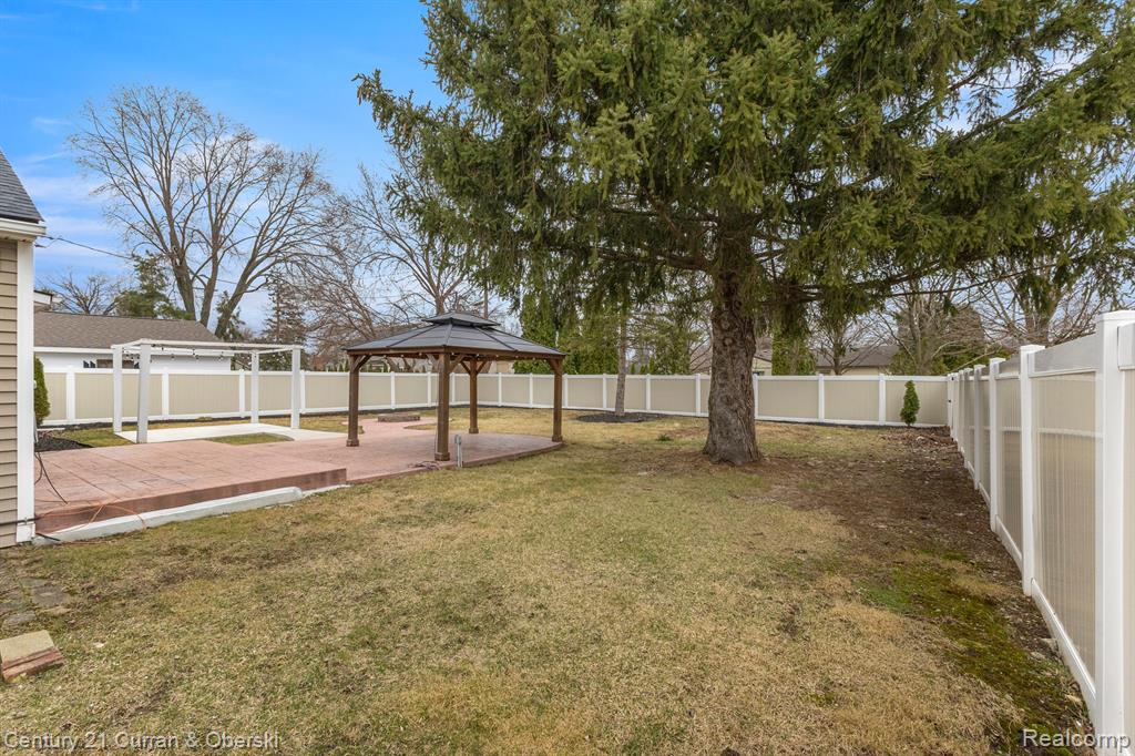 8810 BROOKLINE Avenue, Plymouth, MI 48170 — Photo 28