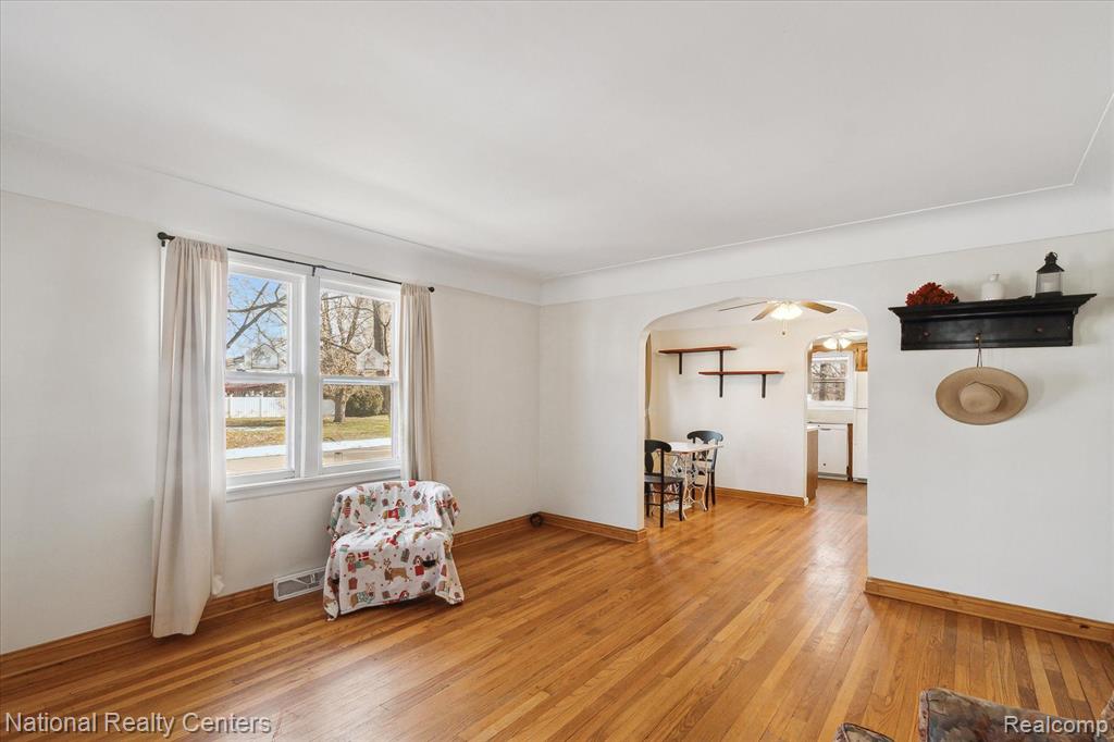 4955 WEBER Street, MI — Photo 10