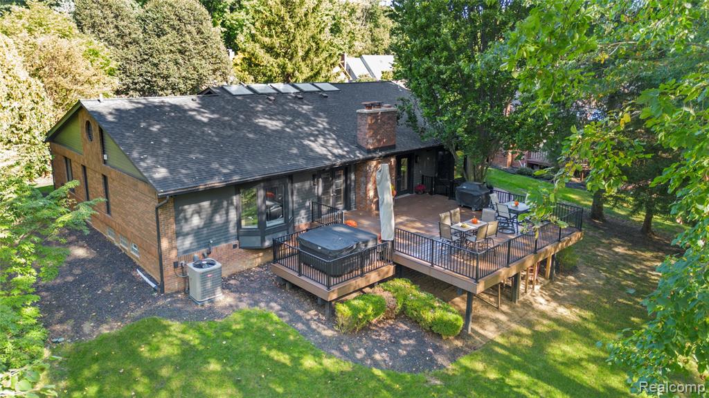 821 River Bend Drive, Rochester Hills, MI 48307 — Photo 40