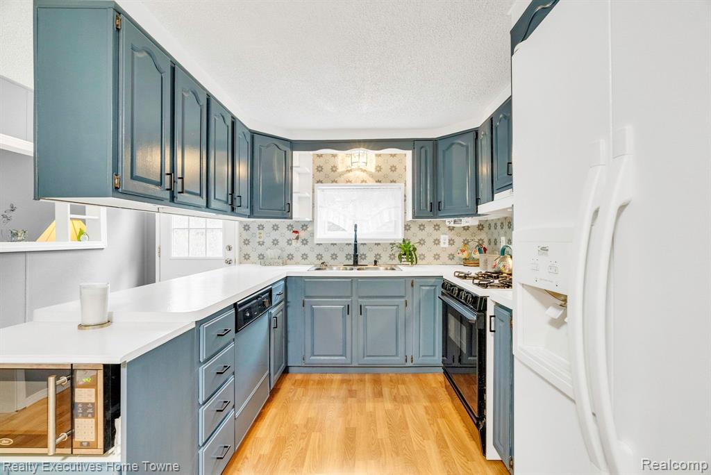 1663 EMERSON Road, Wales, MI — Photo 14
