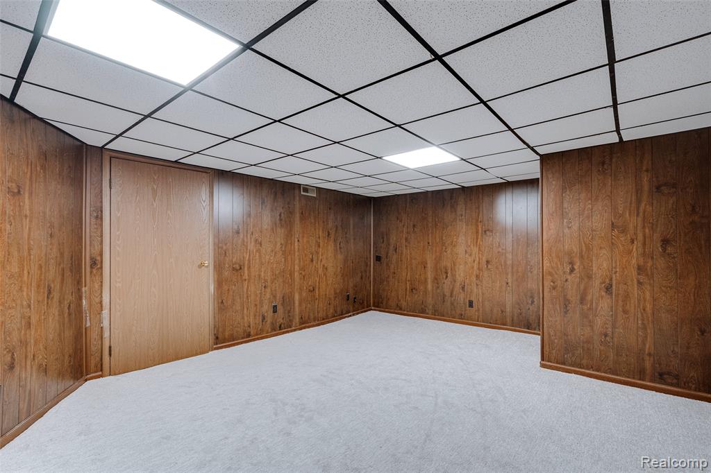23404 N Rockledge, Novi, MI — Photo 17