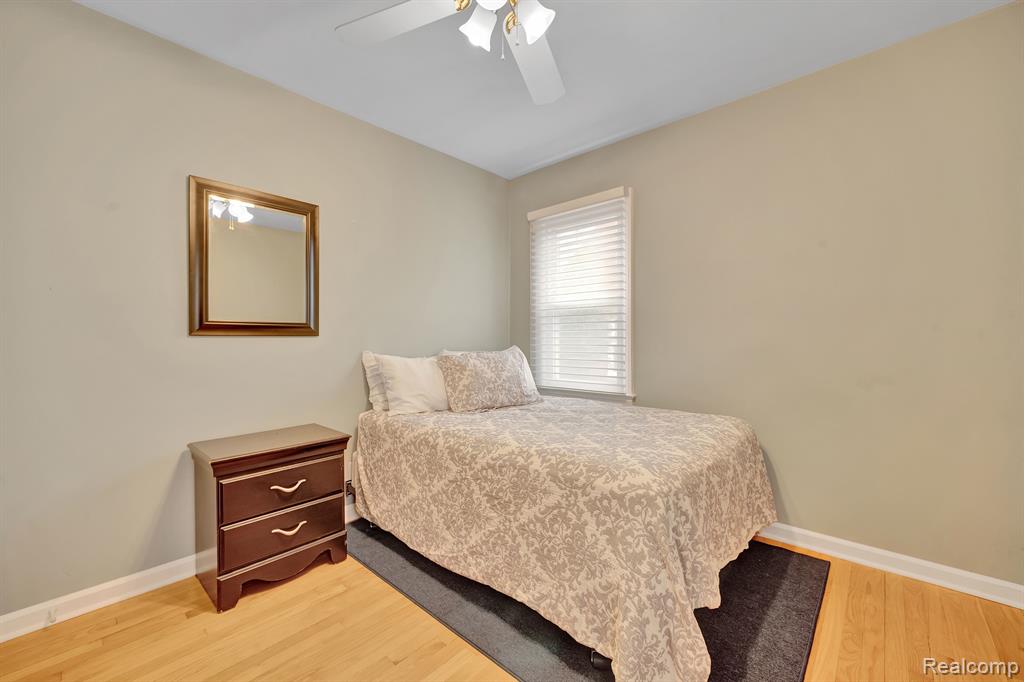 4423 Groveland Avenue, Royal Oak, MI 48073 — Photo 24