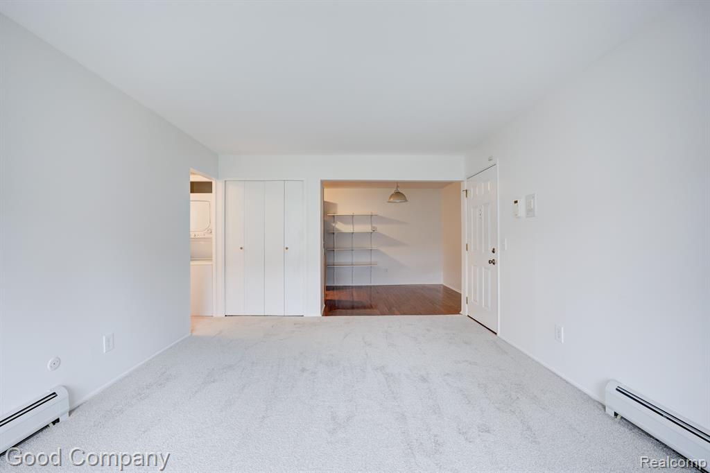 2425 TORQUAY Avenue, 102A, Royal Oak, MI 48073 — Photo 4