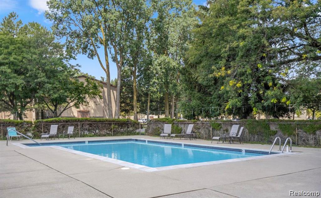 7304 Manor Circle Unit#101 Circle, Westland, MI — Photo 4
