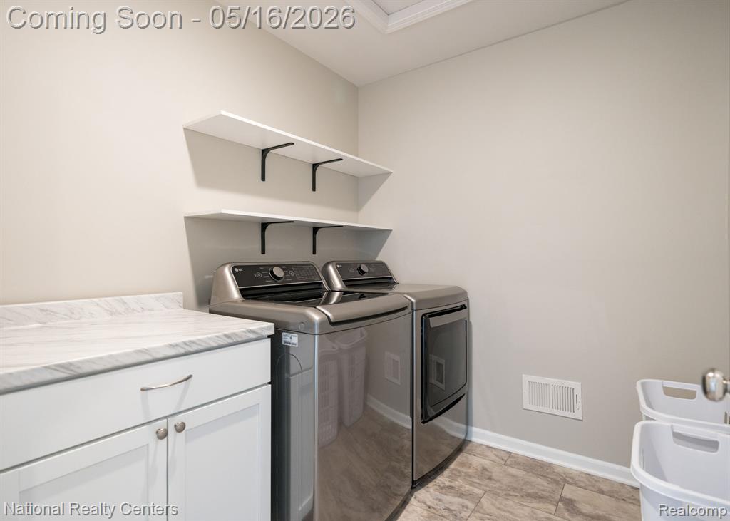 257 Sandhill Court, White Lake, MI — Photo 26