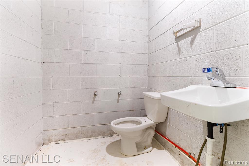 18090 Mount Elliott Street, Detroit, MI 48234 — Photo 14