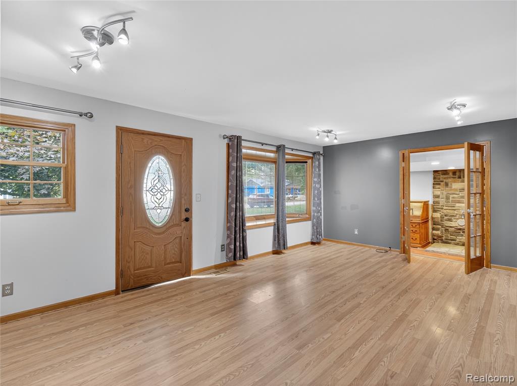 43801 Burtrig Road, Van Buren, MI 48111 — Photo 7