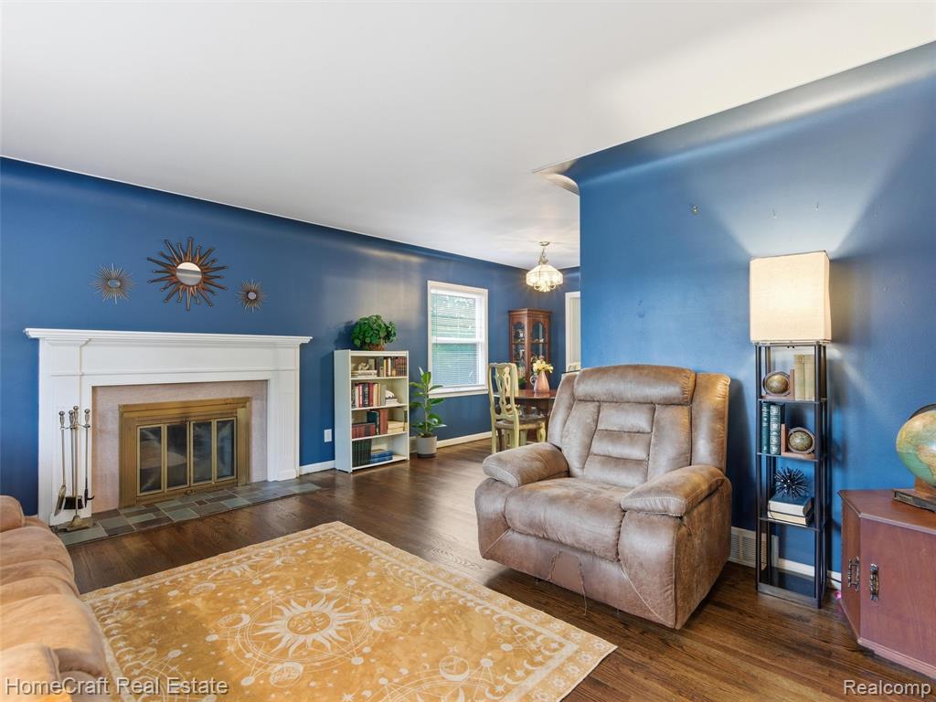 1775 N GULLEY Road, Dearborn Heights, MI 48127 — Photo 9