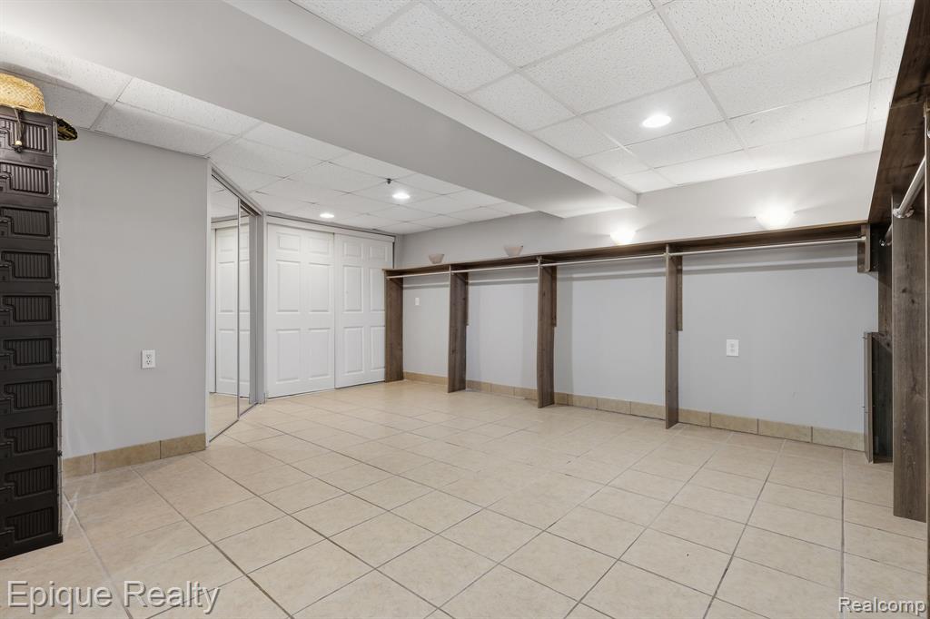 2549 Riverwood Drive, Port Huron, MI 48060 — Photo 19