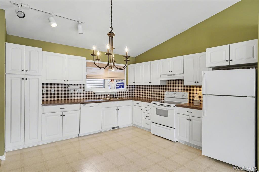 9166 Emily Drive, Davison, MI 48423 — Photo 6