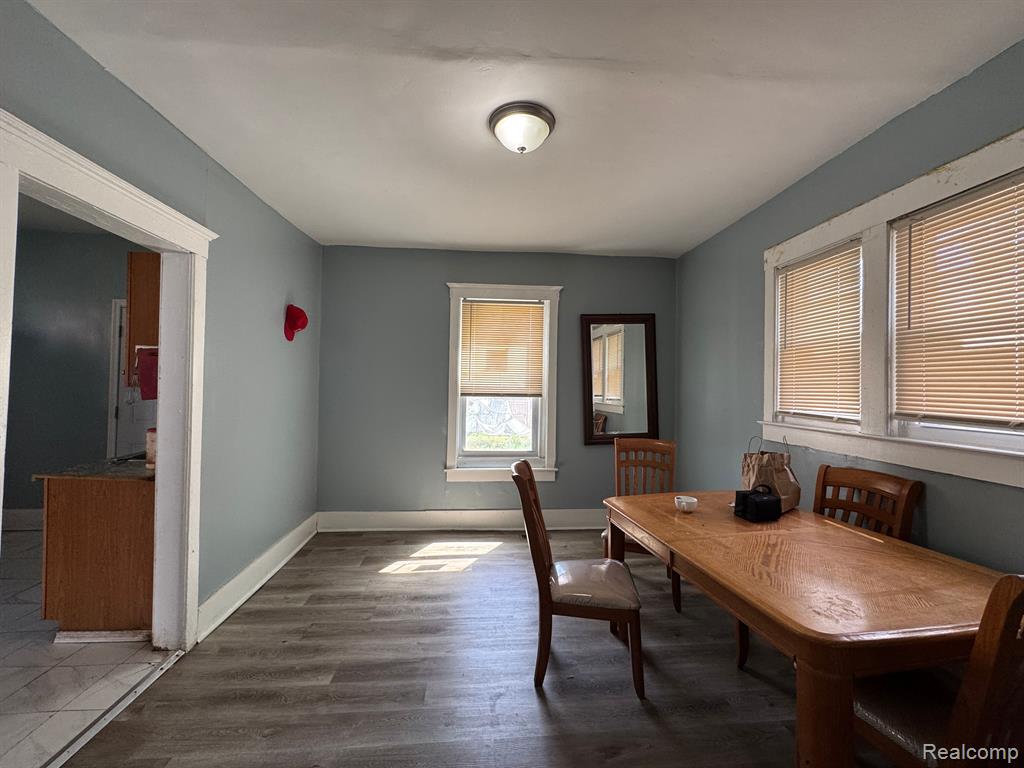 879 WEBB Street, Detroit, MI 48202 — Photo 12