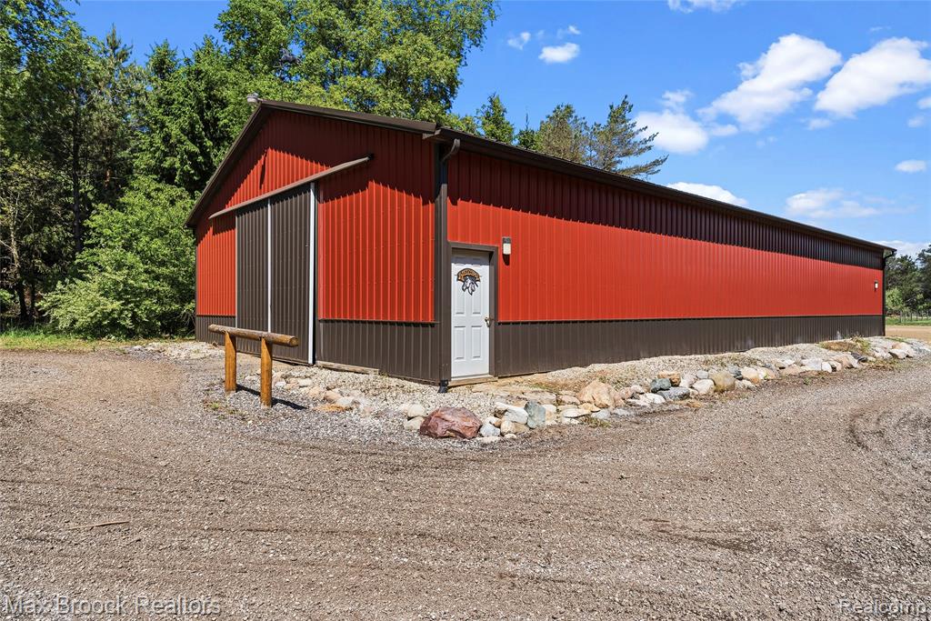 892 W Barnes Lake Road, Columbiaville, MI 48421 — Photo 39
