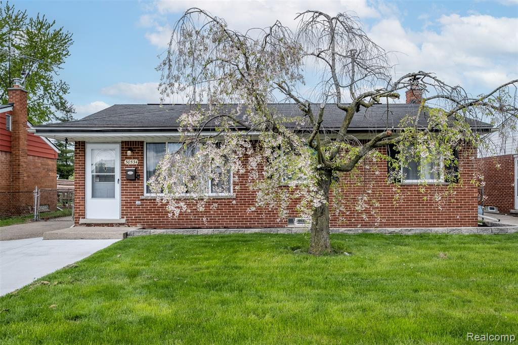 30534 Spybrook Street, Roseville, MI 48066 — Photo 5