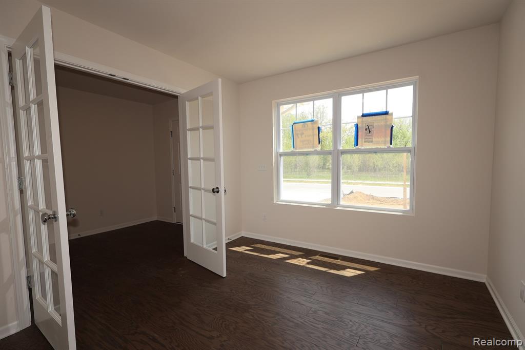 362 Hidden River W, Holly, MI 48442 — Photo 8