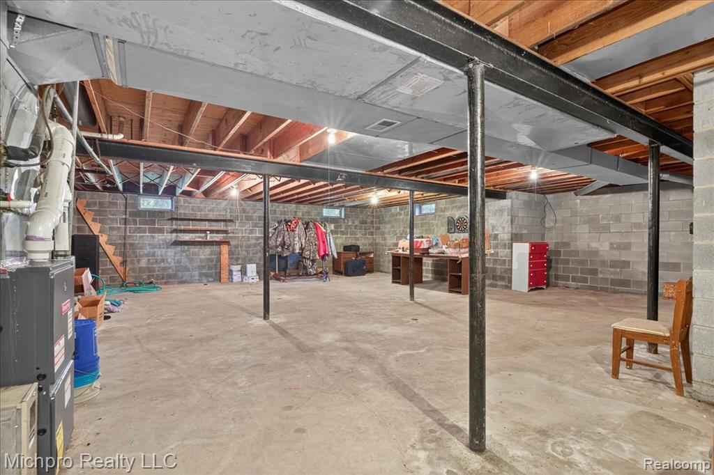 7855 Willis Road, Brown, MI 48416 — Photo 37