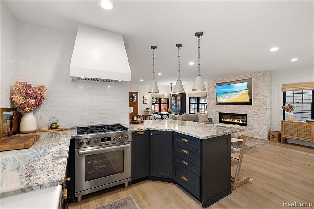 606 Golf Avenue, Royal Oak, MI 48073 — Photo 38