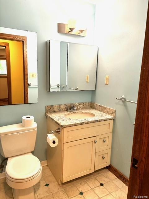 7060 MERRYBROOK, West Bloomfield, MI — Photo 14