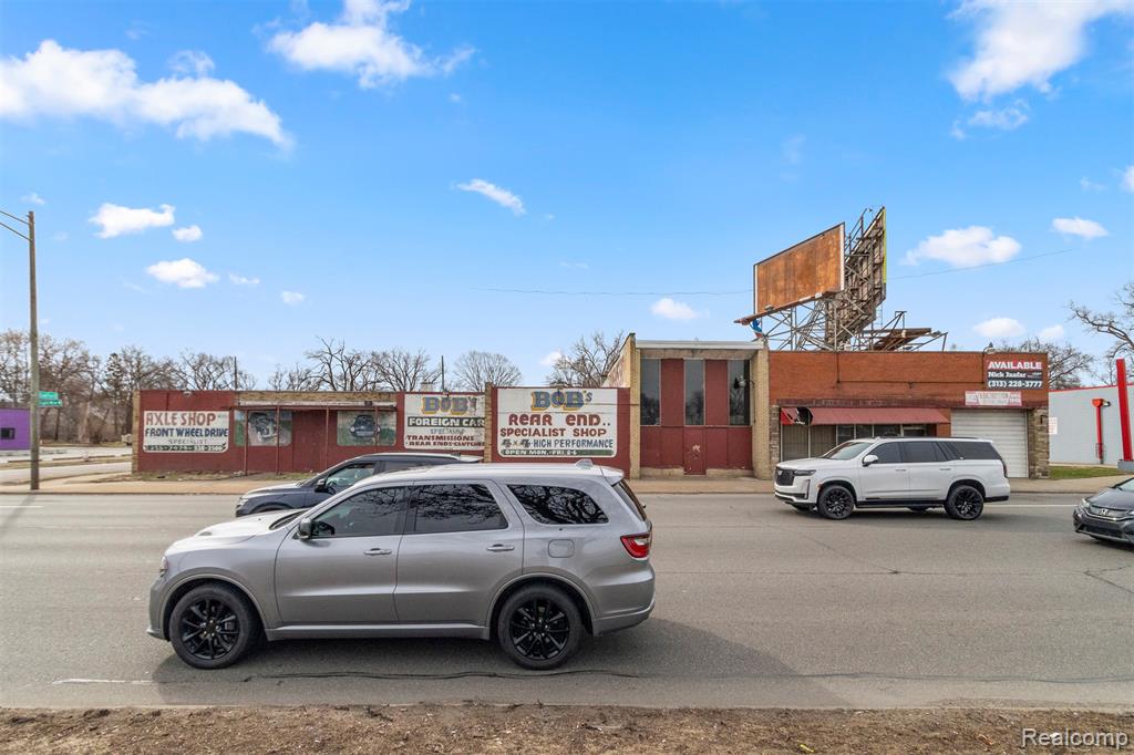 17521 W 8 Mile Road, Detroit, MI 48235 — Photo 18