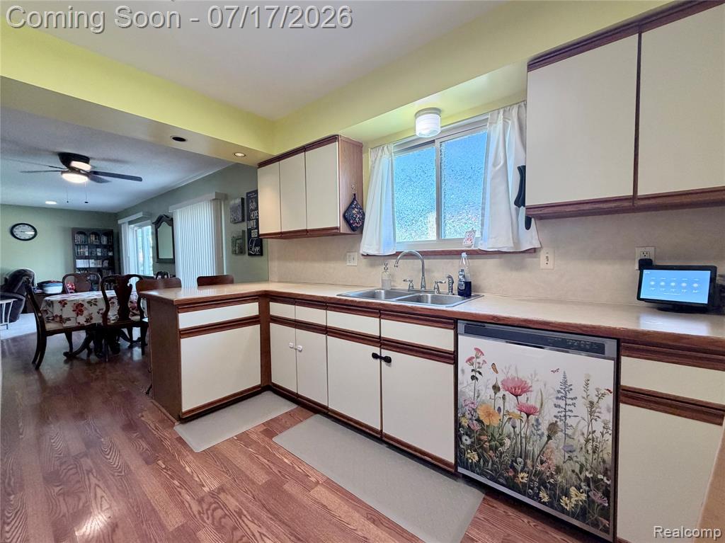 39941 Bridgeview Street, Harrison Township, MI — Photo 8