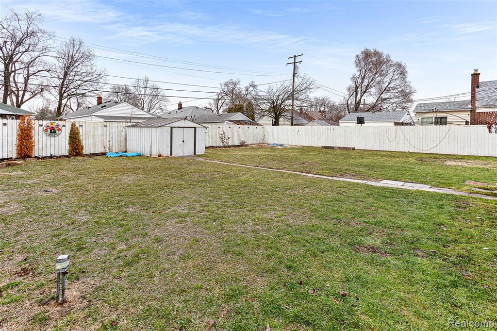 940 Stewart Avenue, Lincoln Park, MI 48146 — Photo 35