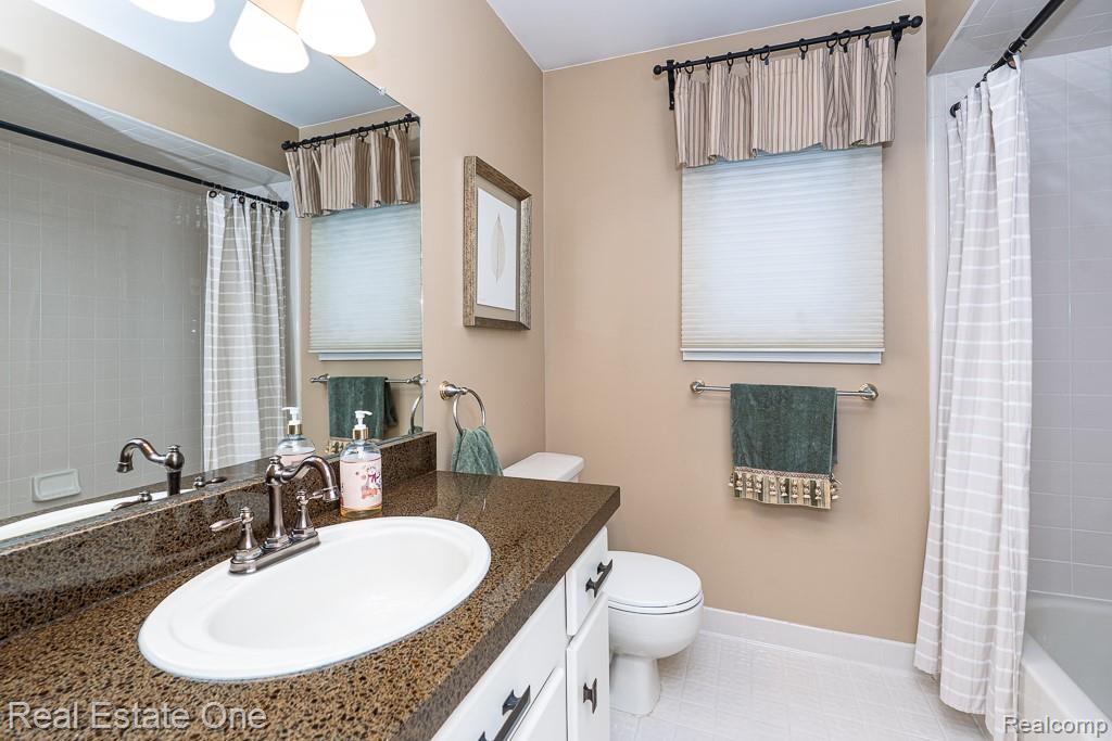 46974 Kramer Drive, Shelby Twp, MI 48315 — Photo 25