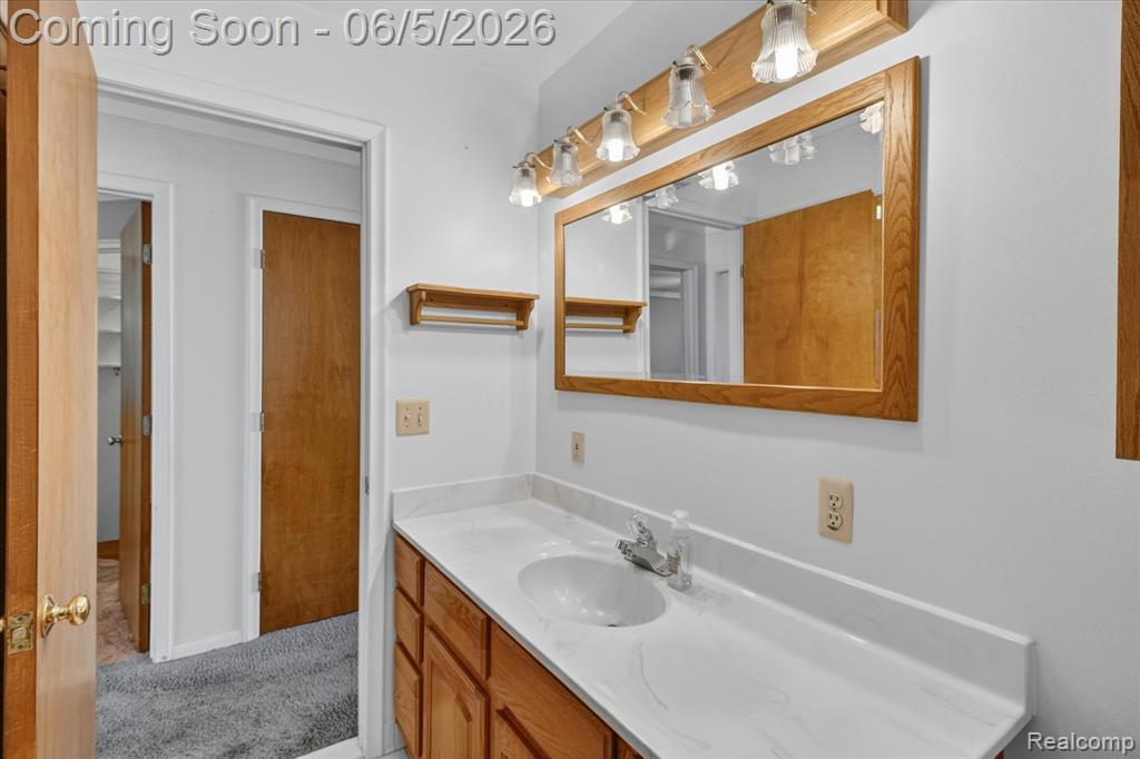 9825 Becker Avenue, Allen Park, MI 48101 — Photo 22
