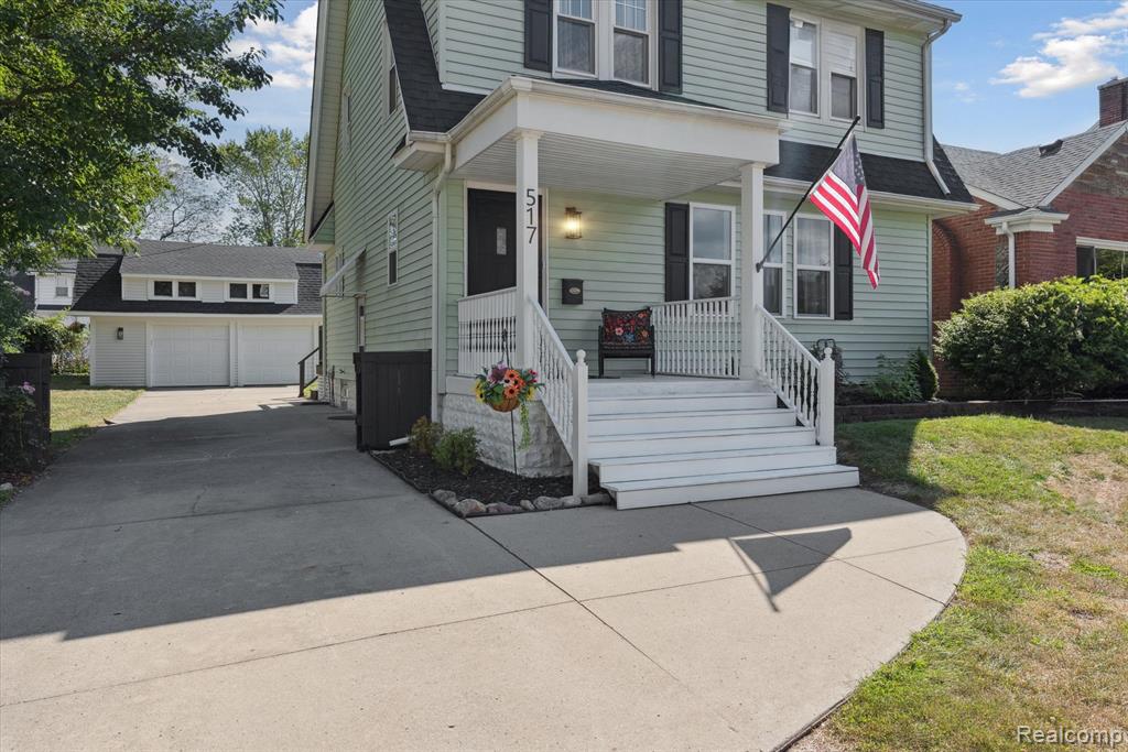 517 Emmons Boulevard, Wyandotte, MI 48192 — Photo 3