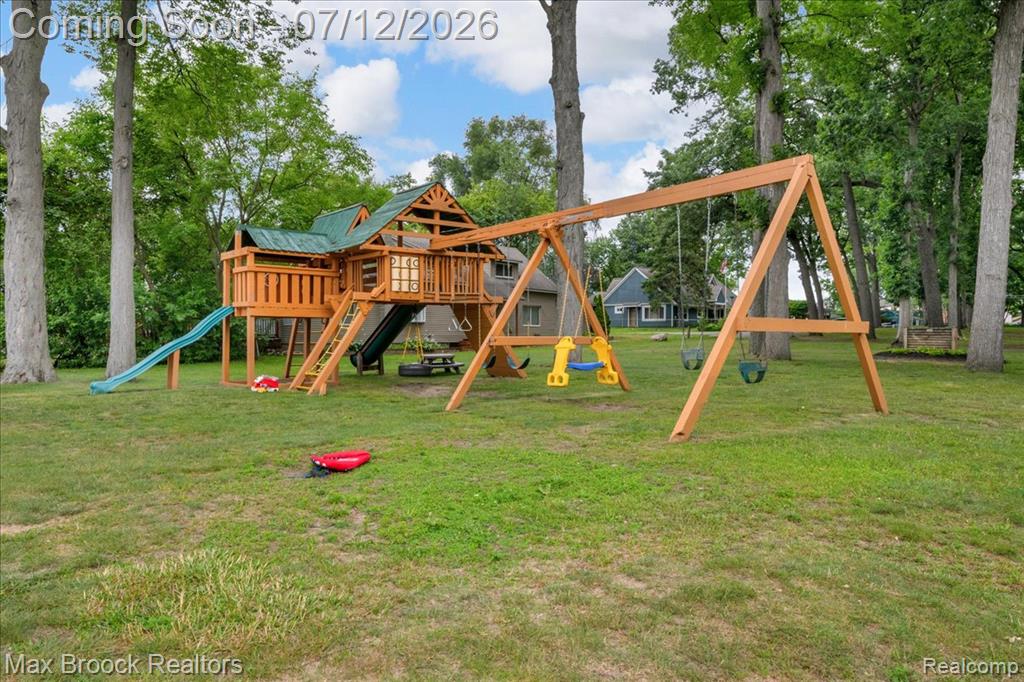 8230 Vandell Street, Commerce Twp, MI 48382 — Photo 41