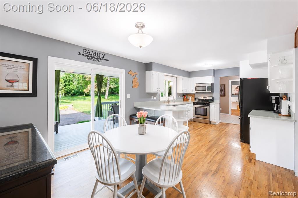 9991 Marshall Road, South Lyon, MI 48178 — Photo 5