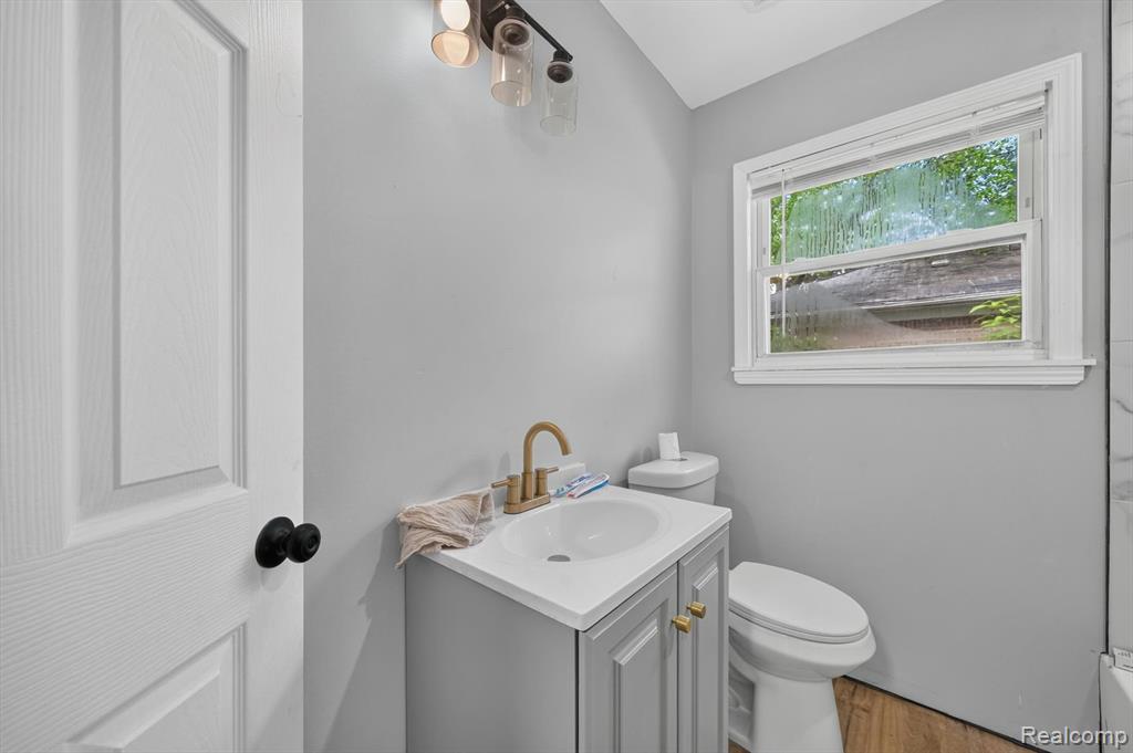 15024 Coram Street, Detroit, MI 48205 — Photo 14