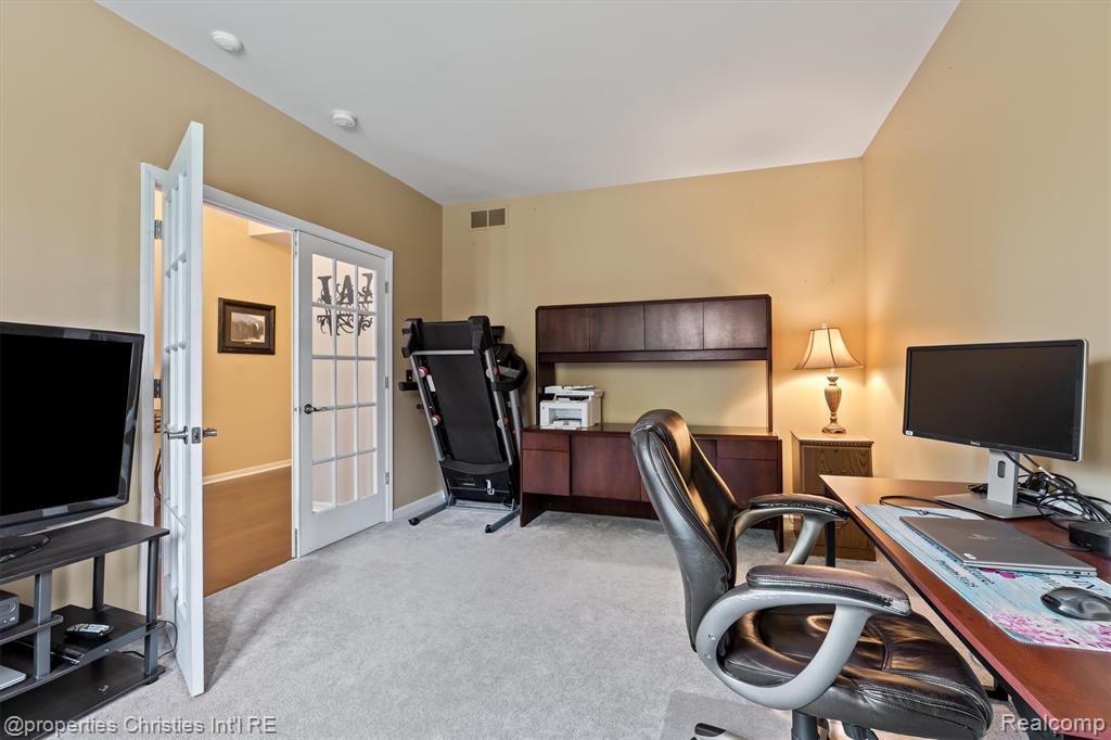 1805 Lincoln Drive, Canton, MI 48188 — Photo 6