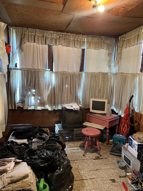 5181 HOLCOMB Street, Detroit, MI 48213 — Photo 23