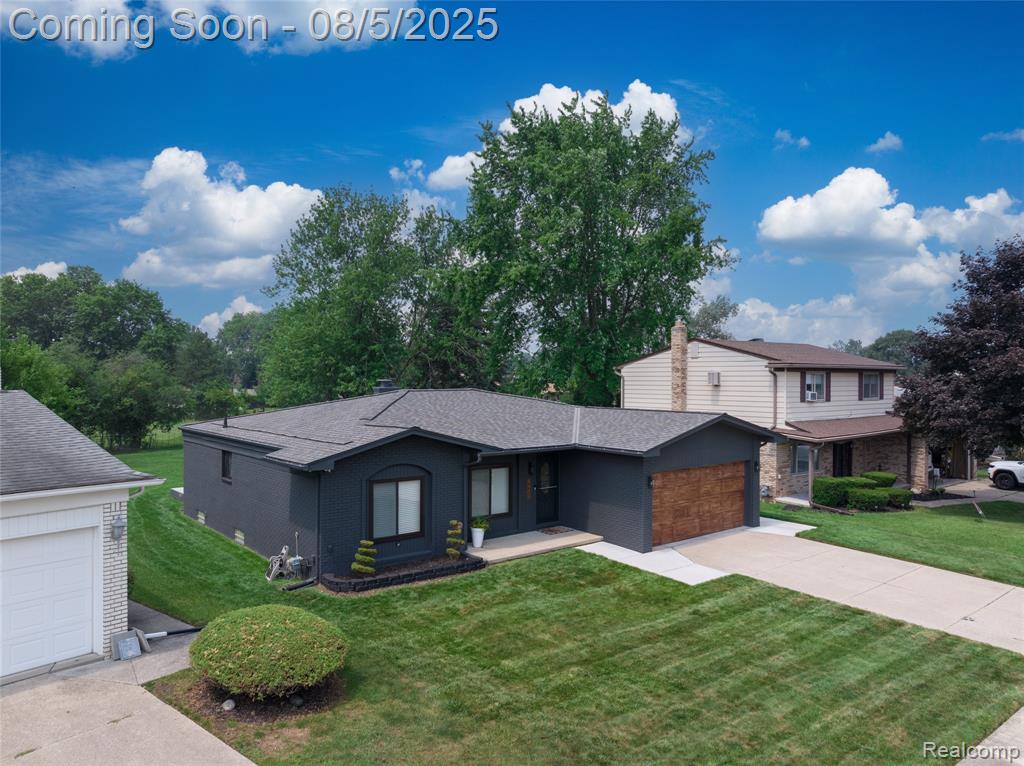 39667 Baker Drive, Sterling Heights, MI 48310 — Photo 4