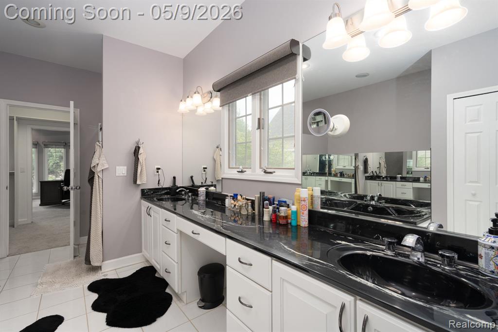 6091 Brookstone Lane, Grand Blanc, MI 48439 — Photo 23
