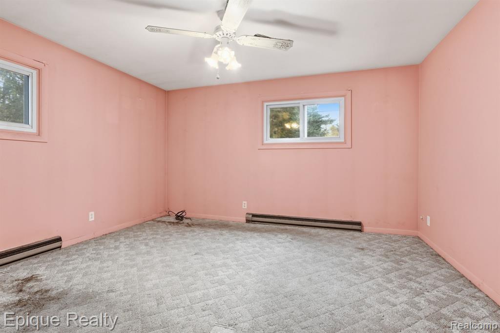 3560 Milton Road, Fort Gratiot, MI 48059 — Photo 17