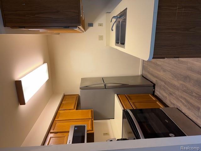 16525 WOODLANE, 138, Fraser, MI 48026 — Photo 20
