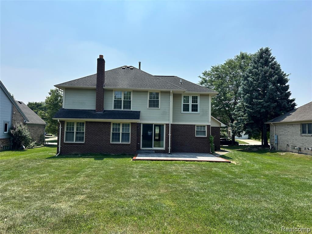 577 LEXINGTON Drive, Rochester Hills, MI 48307 — Photo 2