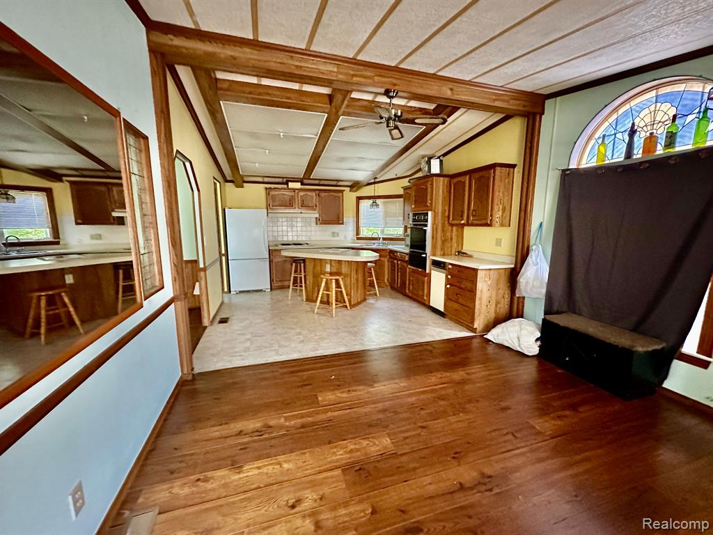 50104 AMBLESIDE, Shelby Twp, MI 48315 — Photo 12