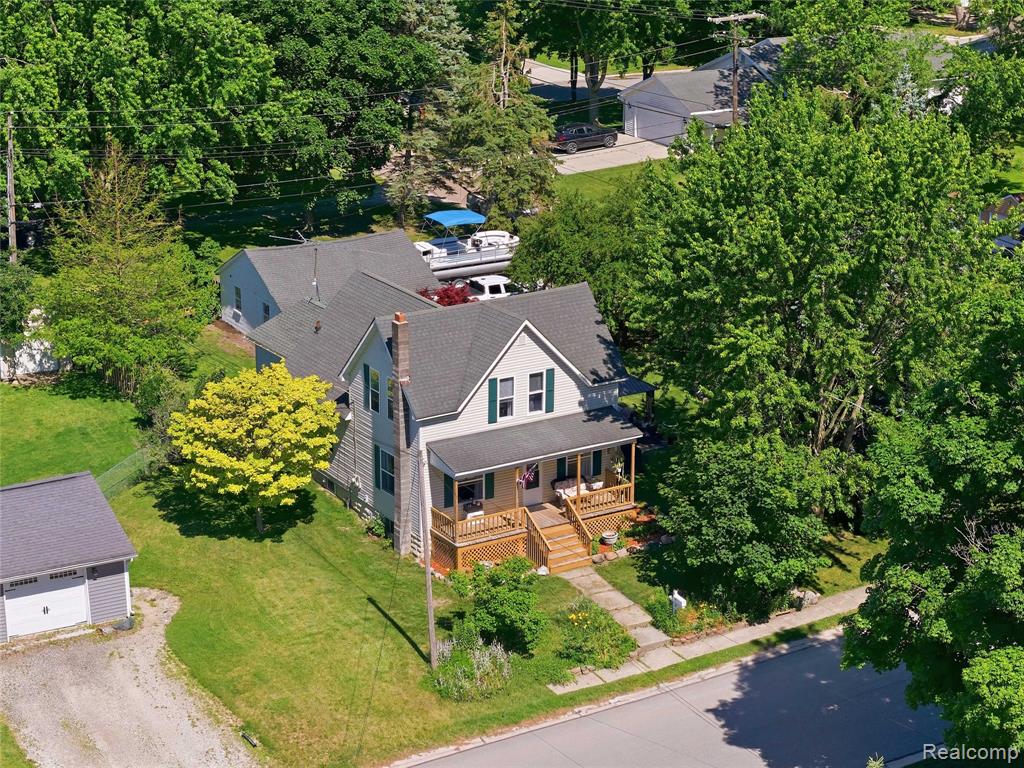 806 S 10th Street, St. Clair, MI 48079 — Photo 7