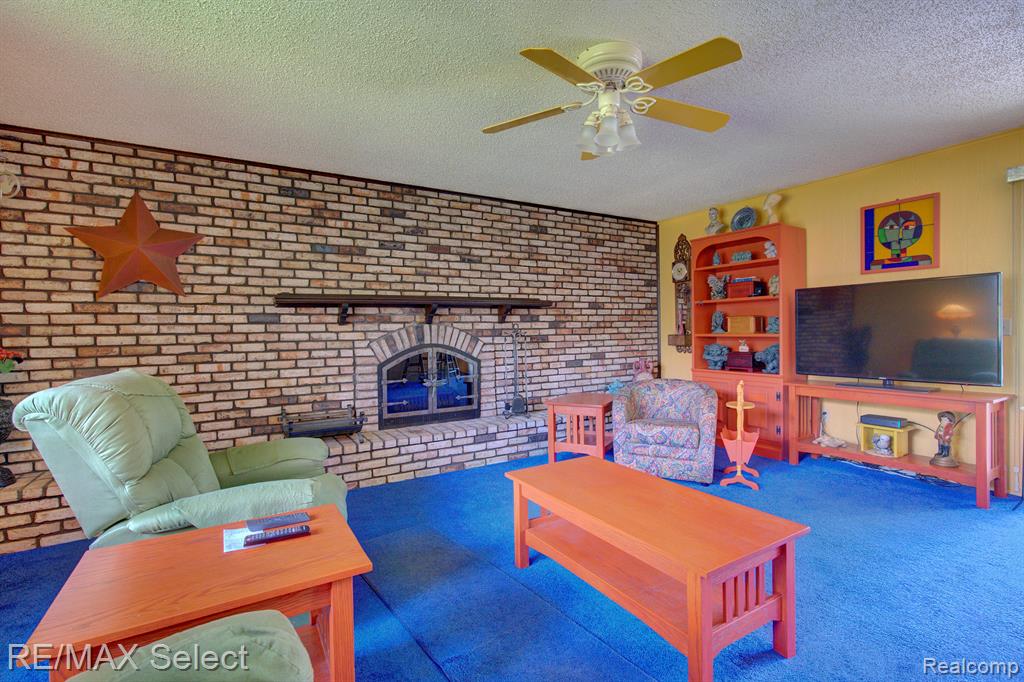 4460 DIXON Drive, Swartz Creek, MI 48473 — Photo 19