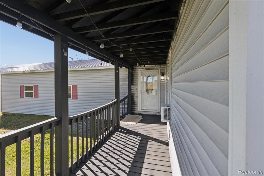 4121 Sheridan Road, MI 48433 — Photo 38