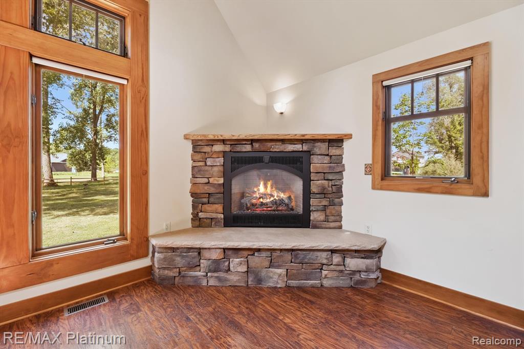 8751 Beechwood Drive, Gregory, MI 48137 — Photo 16