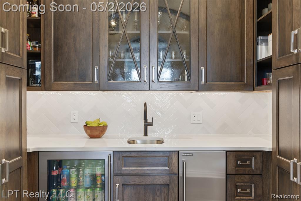 1106 Sheffield Park Lane, Oakland, MI — Photo 15